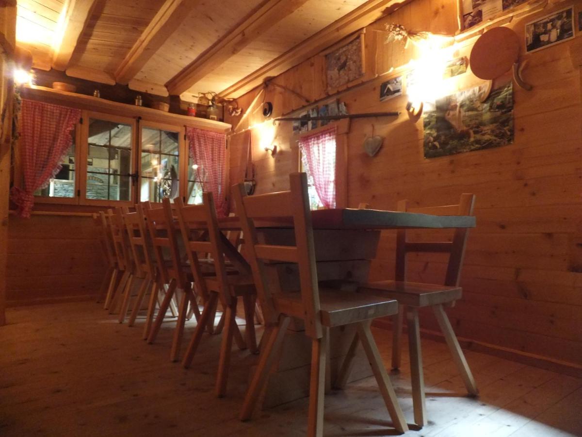 Au Petit Gite Les Paccots Châtel-Saint-Denis Dış mekan fotoğraf